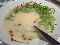 -禄鼎记·排队俩小时都要吃的酸菜鱼(石牌桥店)