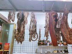 -佬缸炮江湖川菜(玉林店)