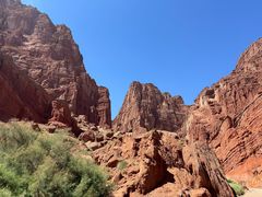 -天山神秘大峡谷