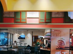 -大食代美食广场(上海中心店)