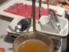 -尚尚仙·酸汤猪手·猪肚鸡火锅(华联万柳购物中心店)