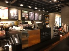-星巴克臻选(深圳龙华红山天虹店)