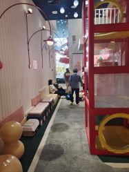 -奈尔宝家庭中心·儿童乐园·亲子餐厅(华采天地店)