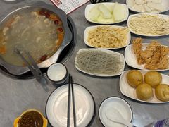 -光头药膳鸡(莱茵小镇店)