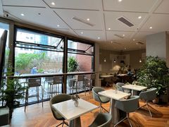 -潮一不贰·法式甜品·生日蛋糕·西式简餐(外滩店)