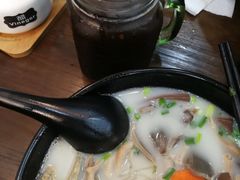 -鸭小妹鸭血粉丝(老门东店)