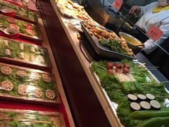 -凤冠假日酒店自助餐