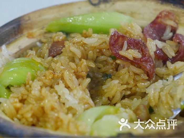皇上皇腊味煲仔饭