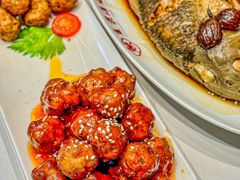 糖醋肉丸子-清风园肘子馆(万家大激店)
