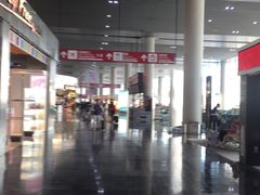 -中免(澳门机场免税店)