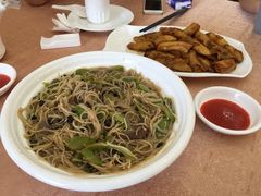 凉瓜炆米粉-轩记海鲜餐厅·四十五年老字号·经典粤菜(西区彩虹店)
