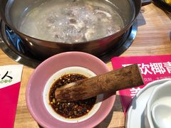 -椰夫人·养生椰子鸡(金沙洲永旺店)