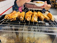 -喜悦小串丹东小黄牛海鲜烧烤大排档(民主广场店)