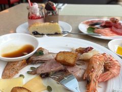 -亮马河饭店翠雅咖啡厅