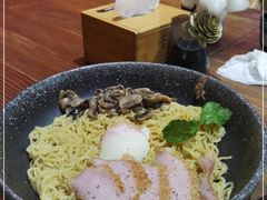 -千金一碗·宝岛一村(韩国街店)