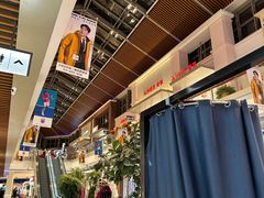 -王府井奥莱棋盘山小镇