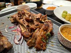 -羊门客在·烤盐池滩羊·川菜