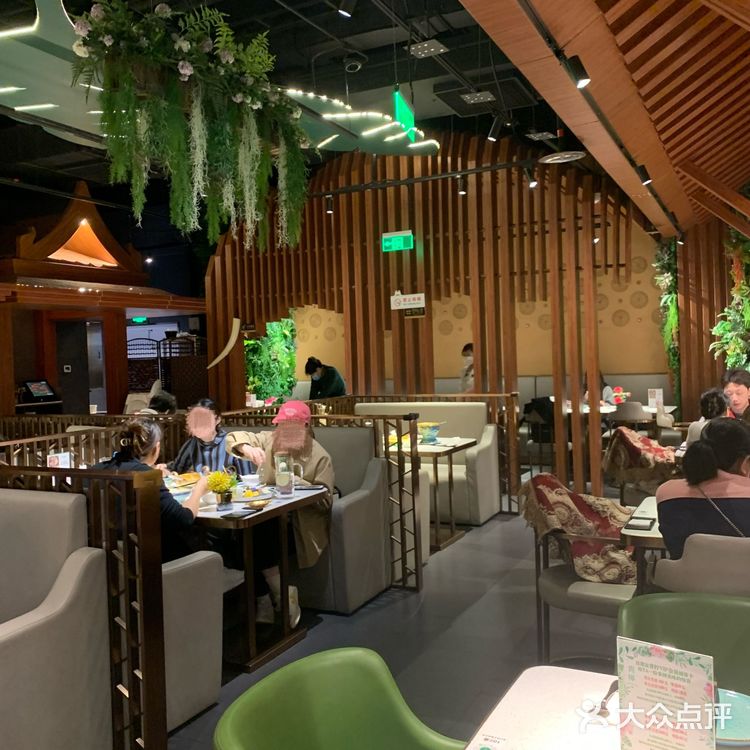 青柠泰｜这家氛围感拉满格的泰餐“泰”好吃啦！