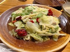 炝炒圆白菜-懒人盐府人家·自贡大麻鱼(安贞店)