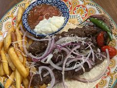 kebab plate 牛羊肉混盘-Uncle Kosto科斯托·中东菜