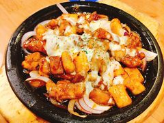 -肥肥虾庄·金牌油焖大虾(杨园滨江时代walk店)