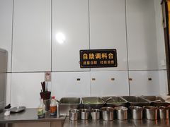 -文山荷鲜居(翠湖店)
