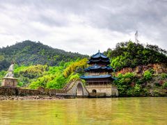 -严子陵钓台(富春江小三峡)