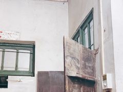 -海口滨海新村143号海南老字号炒菜店