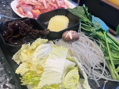 -一席地·本地鸡窝·杭帮鸡火锅(萧山银隆百货店)