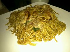 -HIHE Bistro·Oyster Bar(华熙live店)