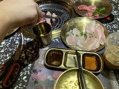 -黑牛の場烤肉(摩天活力城店)