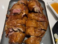 脆皮小乳鸭-港禧茶餐厅(美莲广场店)
