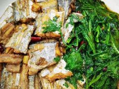 -红高粱海鲜大排档(福成路店)