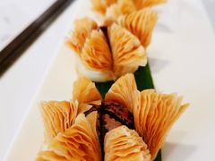 荷花酥-五号茶居·新派粤菜·岭南五号酒店(沿江中路店)