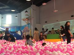 -蒙特利亲子乐园