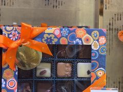 -VENCHI 闻绮(北京国贸商城店)