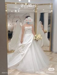 -予白婚纱礼服馆