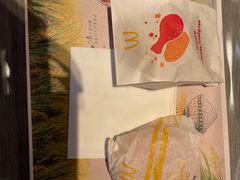 -麦当劳(世界城广场店)
