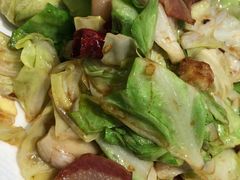培根炝炒手撕包菜-太兴餐厅(东方广场分店)