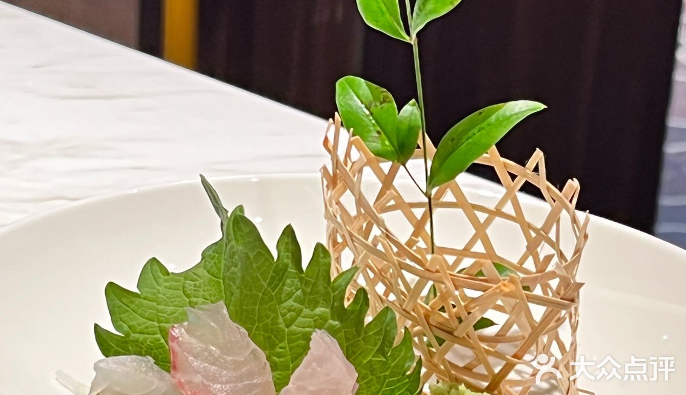 感受烟火气十足的花式铁板烧表演🔥