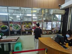 -潮镇老尾牛杂(环城西路店)