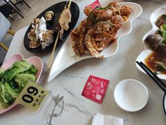 -覃记海鲜美食餐厅