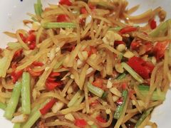 -笨豆腐居民楼菜馆•江西小炒(天津开发区店)