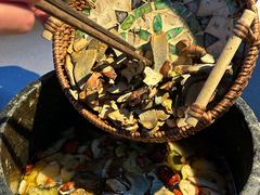 -蘑界·野生菌火锅(深业上城店)