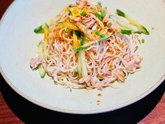 鸡丝凉面-成都娃娃花园餐厅 (南艺旗舰店)