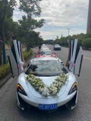 -M8全球名车广场