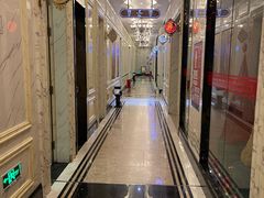 -皇马纯KTV·量贩·聚会(民治店)