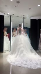 -Vera Wang婚纱礼服旗舰店