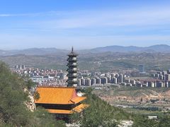 -鸡鸣山旅游风景区