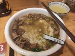 -狮头牌卤味研究所·卤味饭(花城汇南区店)